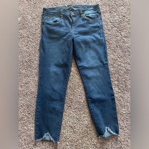Kut From The Cloth Connie Step Fray Hem Crop Skinny Jeans. Size 12 regular.